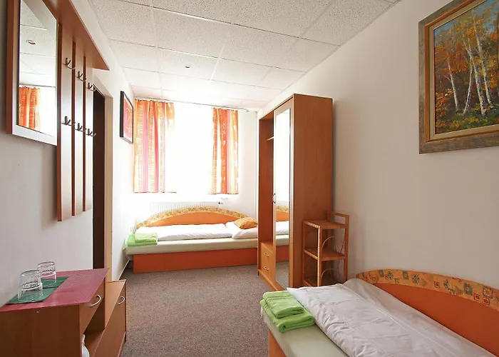 Apartmany Habura 招待所 *